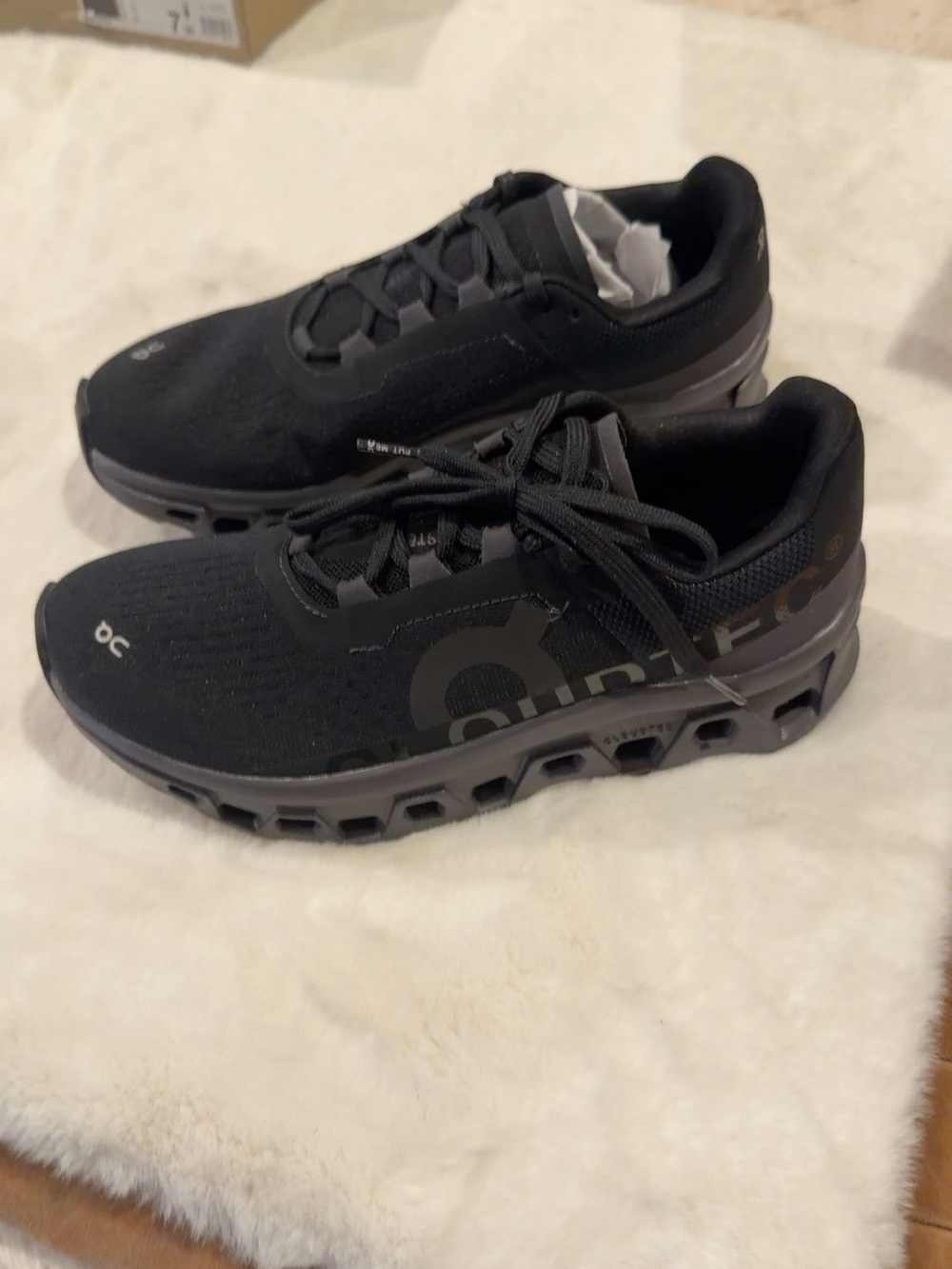 NEW On Cloudmonster Black Magnet Women’s Running Shoes Size 7
